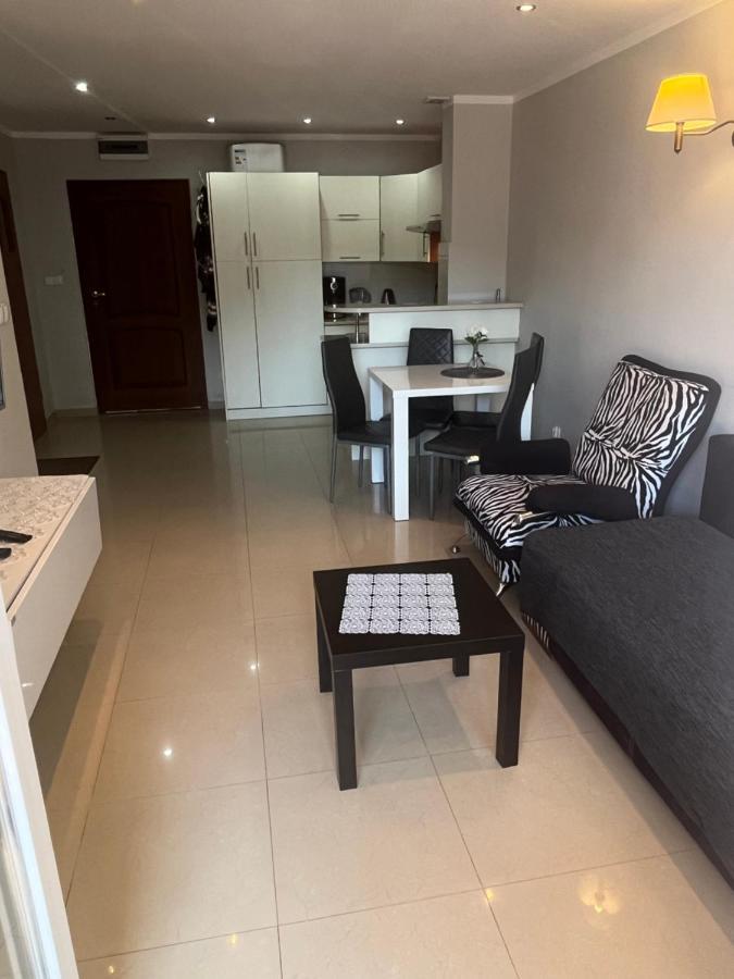 Amber Blue Mare Apartment Lukecin Ngoại thất bức ảnh